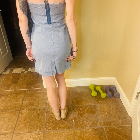 American Eagle Outfitters Strapless Mini EUC - Picture 3 of 8